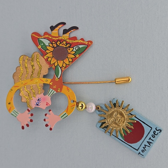 Fanciful Flights "Gardener" Pin - Picture 5 of 5